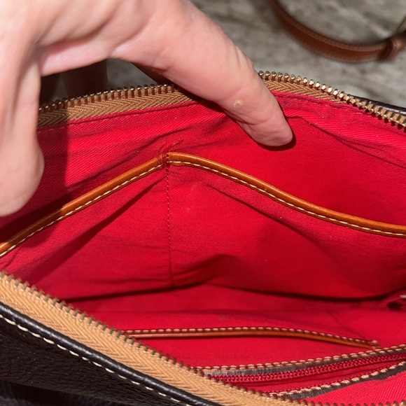 DOONEY & BURKE HANDBAG - Picture 8 of 10